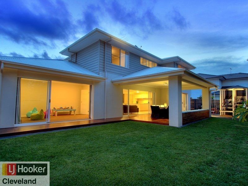 19 Hoskins Drive, Wellington Point QLD 4160