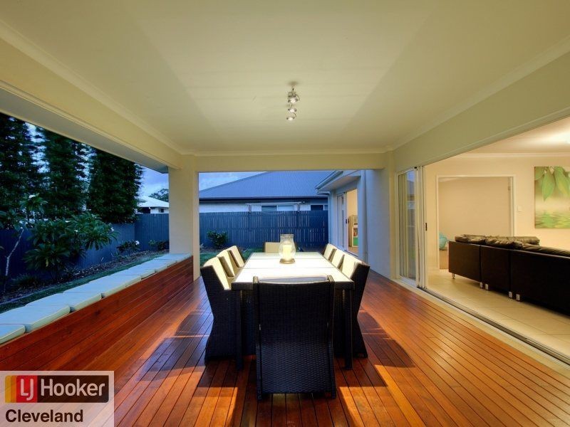 19 Hoskins Drive, Wellington Point QLD 4160
