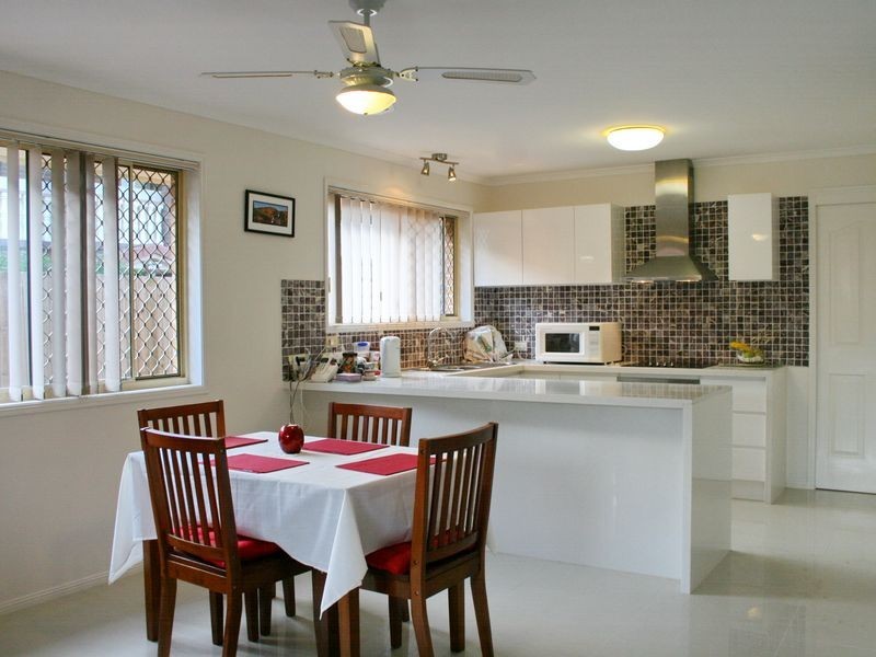 2/127 Middle Street, Cleveland QLD 4163