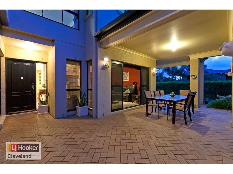6 Stevens Place, Ormiston QLD 4160