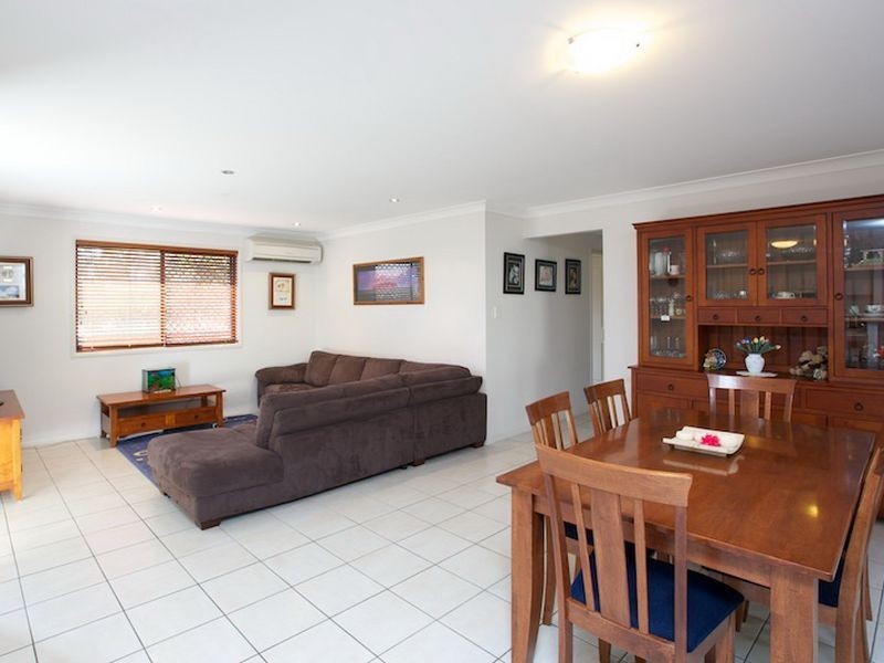 25 Butler Street, Wakerley QLD 4154