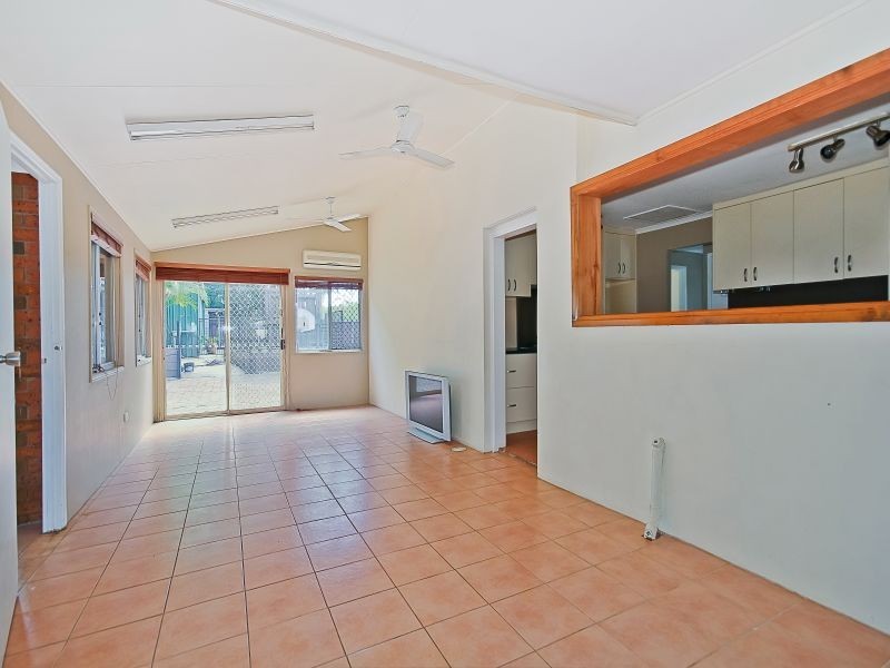 10 Sycamore Parade, Victoria Point QLD 4165