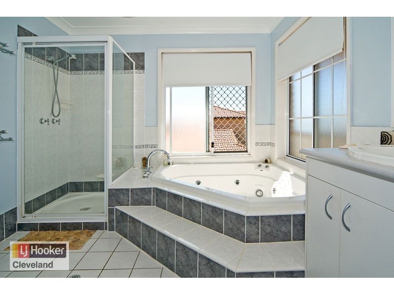 5 Braemar Court, Redland Bay QLD 4165