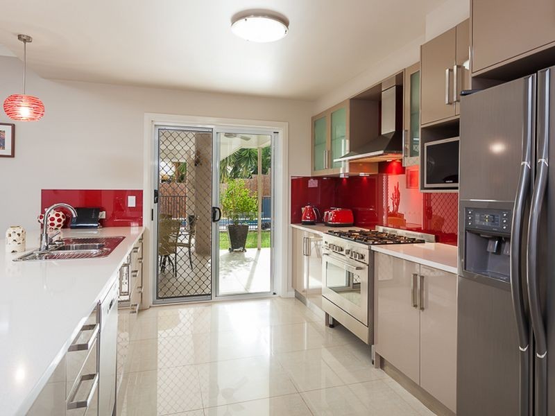 25 Watervale Drive, Redland Bay QLD 4165