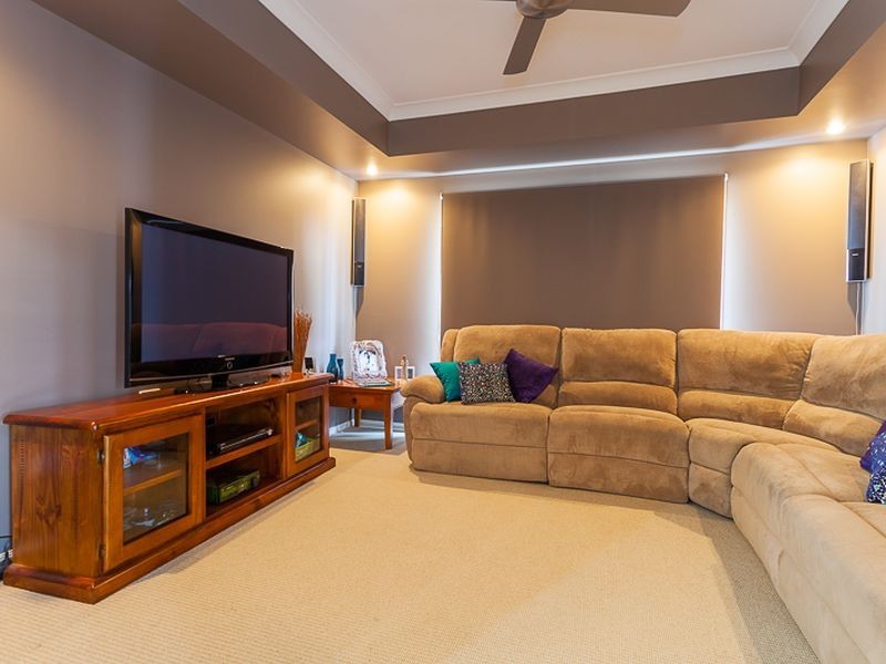 25 Watervale Drive, Redland Bay QLD 4165