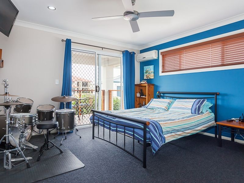 25 Watervale Drive, Redland Bay QLD 4165