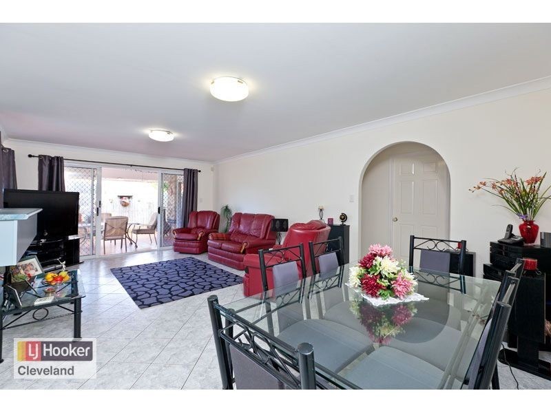 16 Montrose Place, Redland Bay QLD 4165