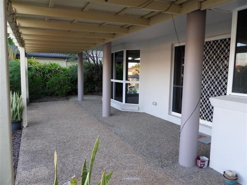 12 Voyagers Court, Cleveland QLD 4163