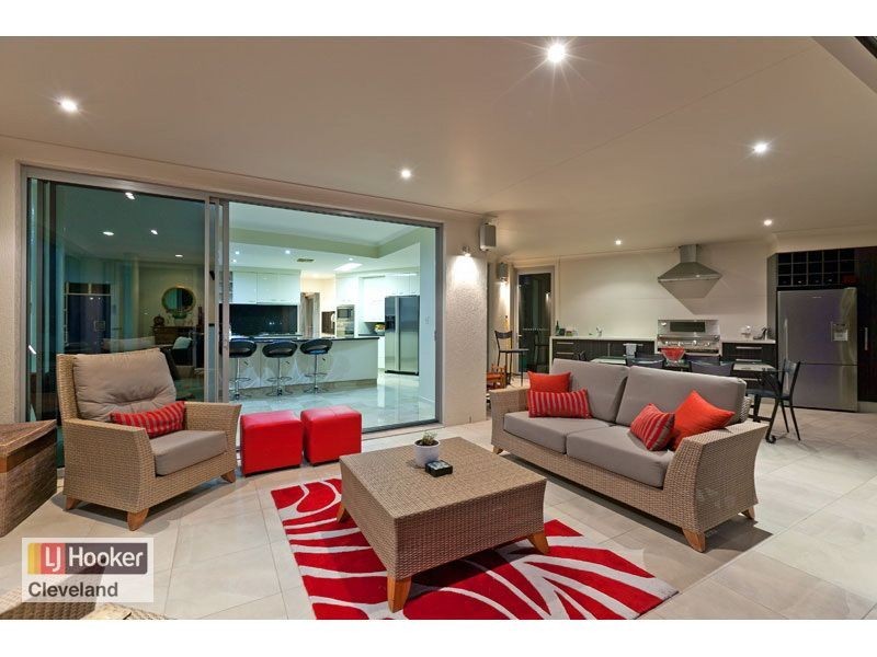 22 Sommersea Drive, Raby Bay QLD 4163