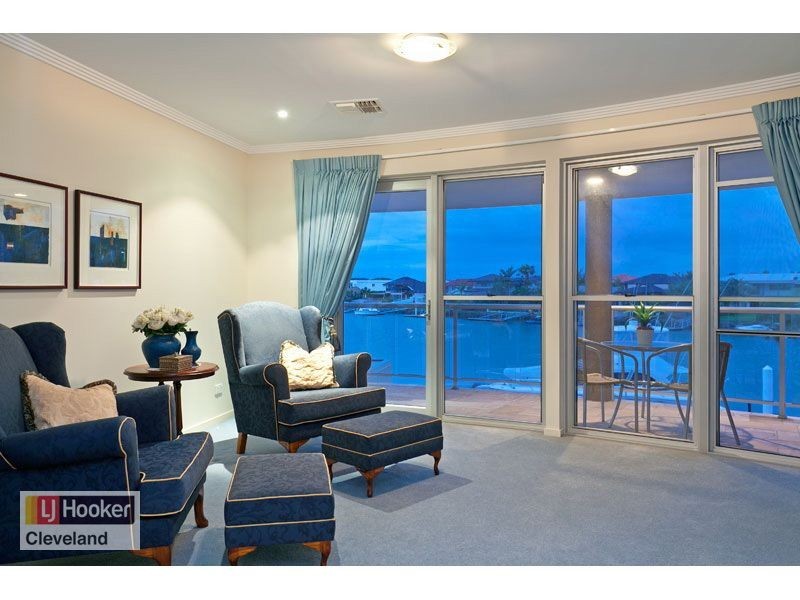 22 Sommersea Drive, Raby Bay QLD 4163