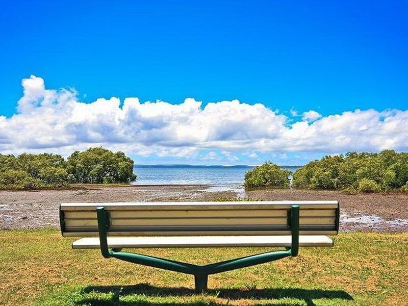 136 Passage Street, Cleveland QLD 4163