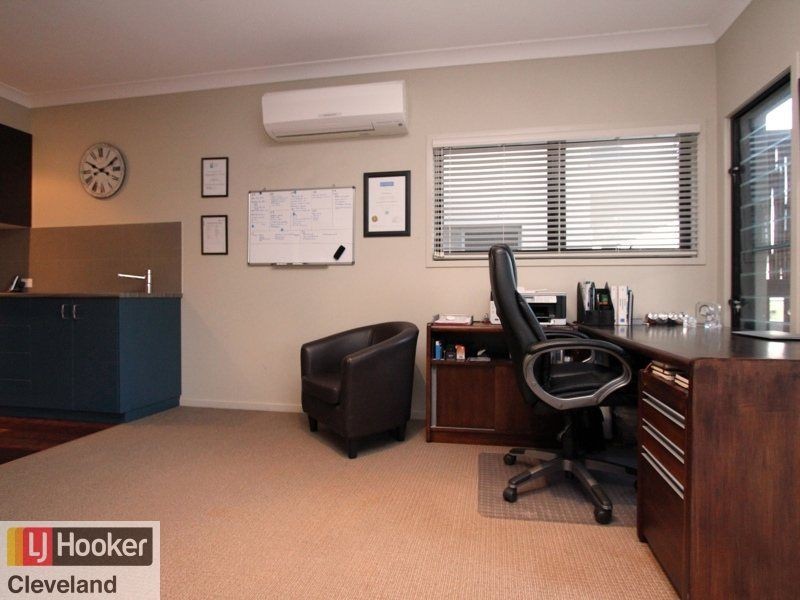 2 Raby Esplanade, Ormiston QLD 4160