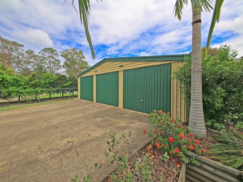 9 Watsonia Street, Redland Bay QLD 4165