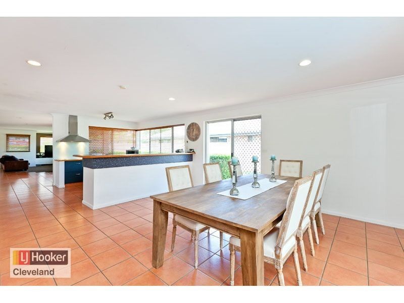 64 Lawn Tce, Capalaba QLD 4157