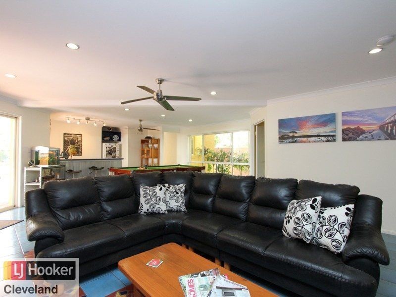 8 Darcelle Place, Ormiston QLD 4160