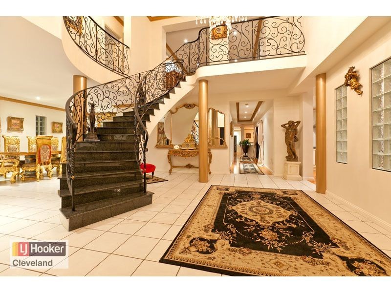 1 Haydon Court, Victoria Point QLD 4165