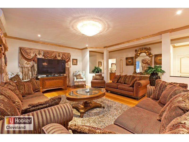 1 Haydon Court, Victoria Point QLD 4165