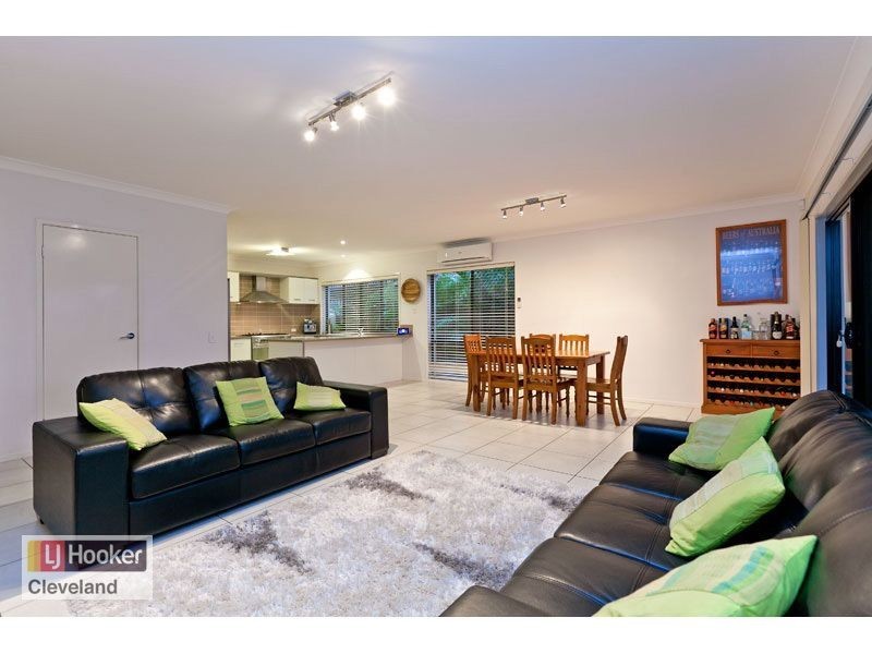 11 Baychester Place, Wakerley QLD 4154