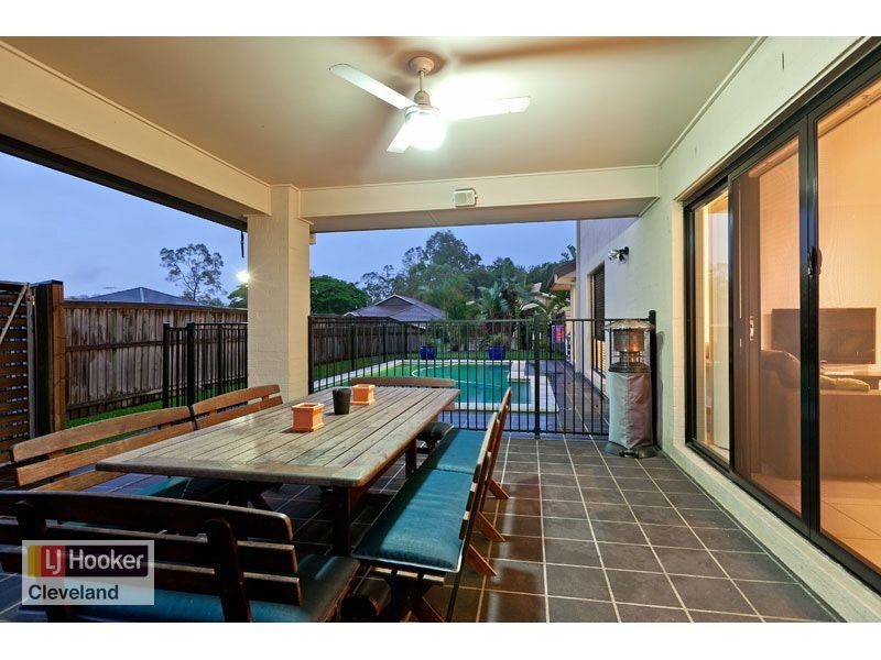 11 Baychester Place, Wakerley QLD 4154