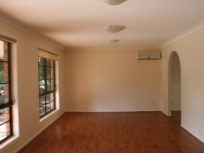 14-16 Angela Crescent, Cleveland QLD 4163