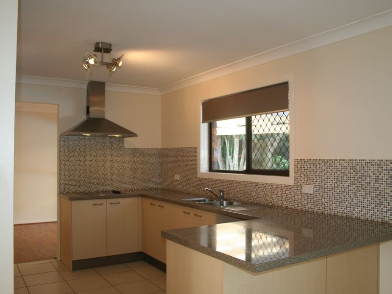 14-16 Angela Crescent, Cleveland QLD 4163