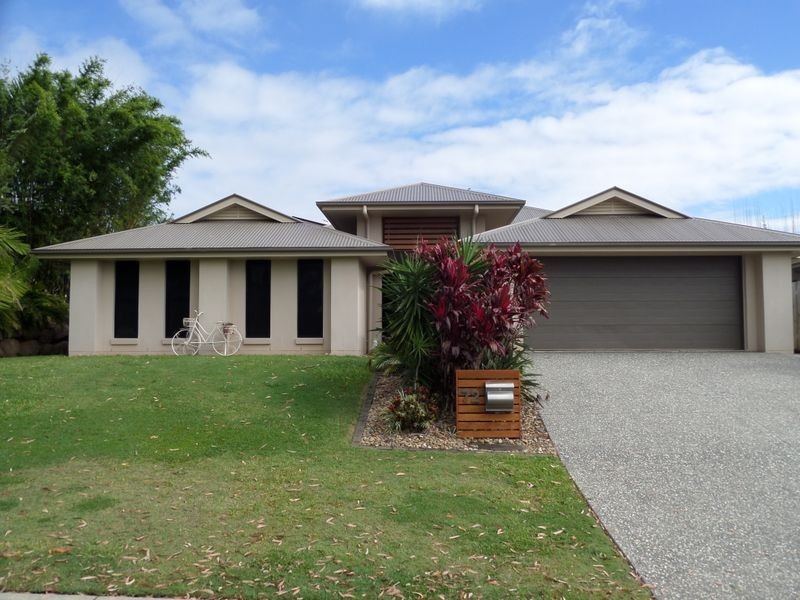 72 Denham Bvd, Redland Bay QLD 4165