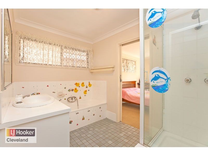 37 Strachan Road, Victoria Point QLD 4165