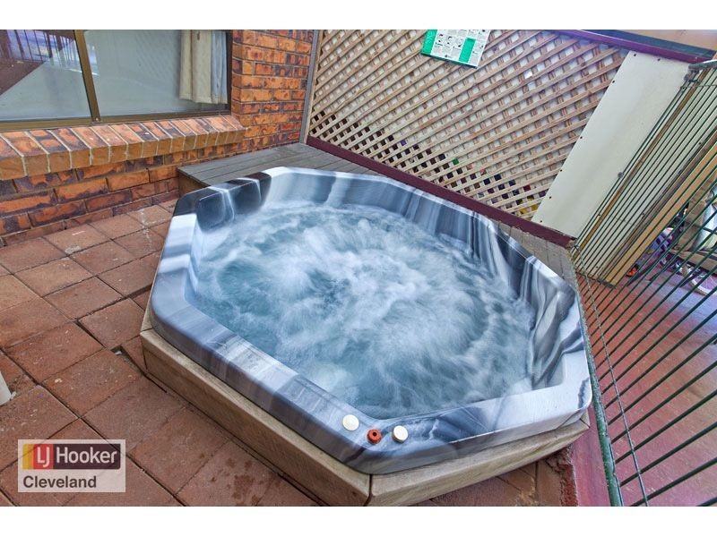 37 Strachan Road, Victoria Point QLD 4165