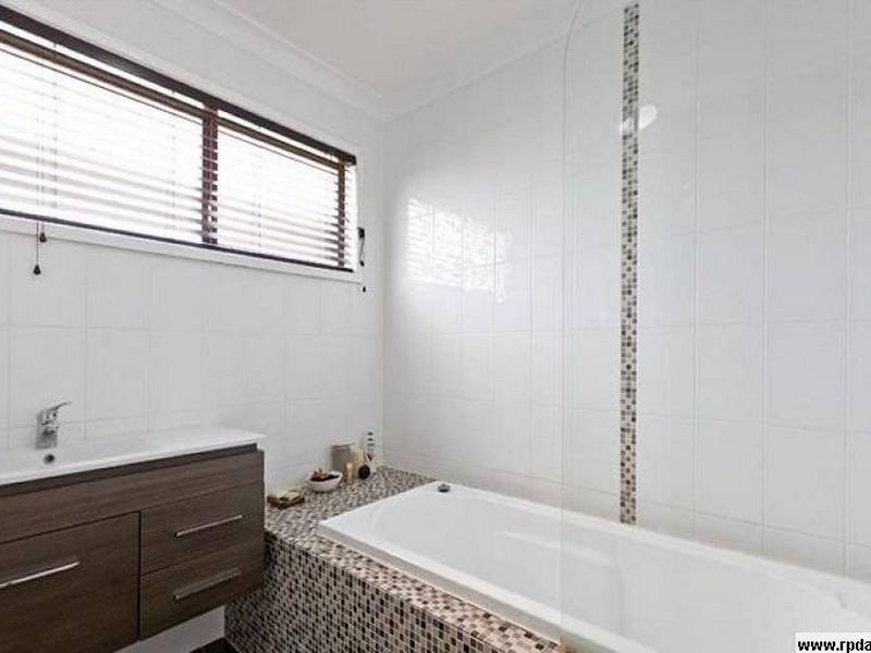 11 Cupania Street, Victoria Point QLD 4165