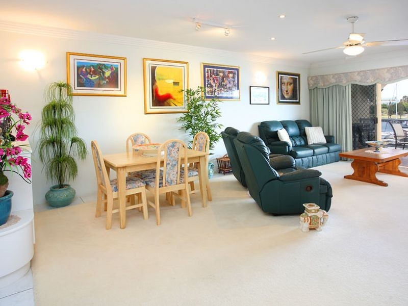 22/12 Esperance Court, Raby Bay QLD 4163