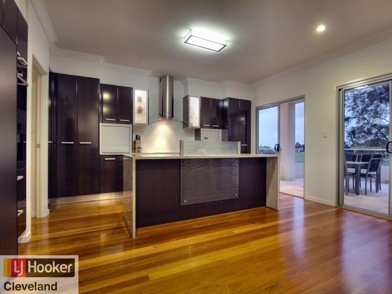 4 Raby Esplanade, Ormiston QLD 4160