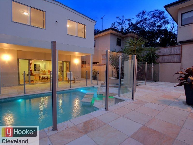 4 Raby Esplanade, Ormiston QLD 4160