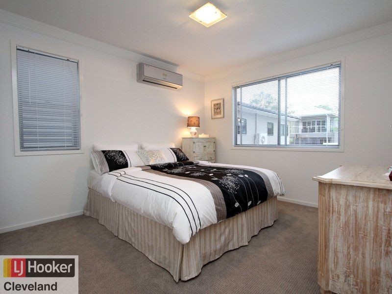 4 Raby Esplanade, Ormiston QLD 4160