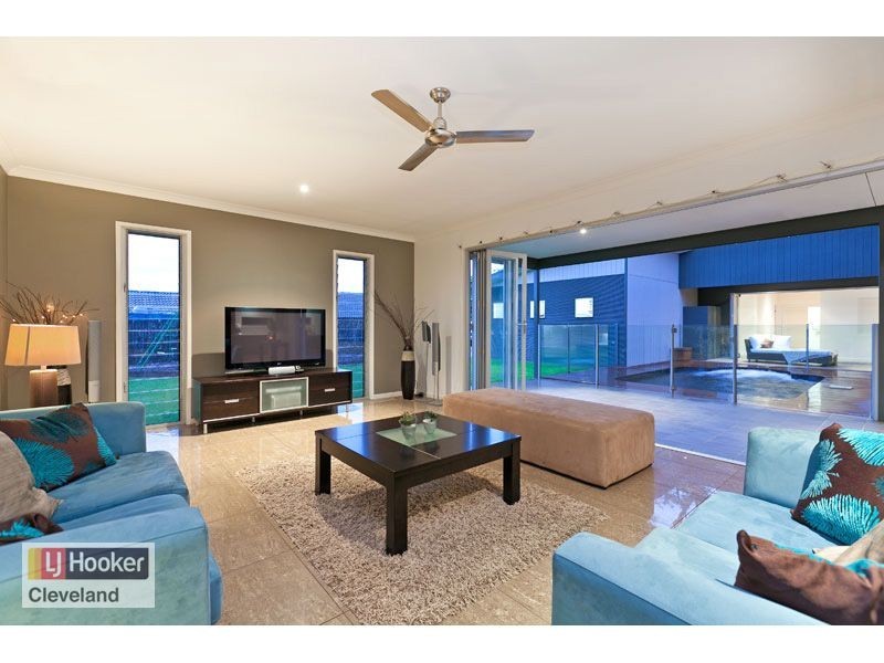 60 Denham Boulevard, Redland Bay QLD 4165