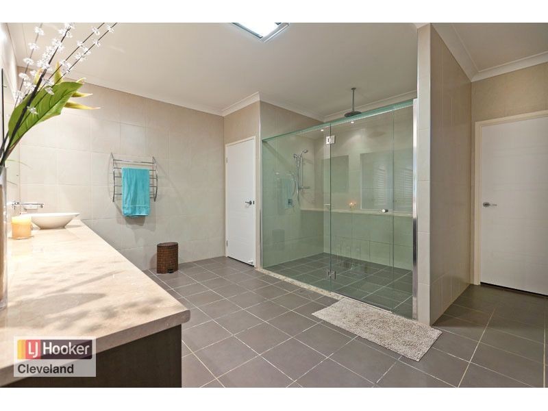 60 Denham Boulevard, Redland Bay QLD 4165
