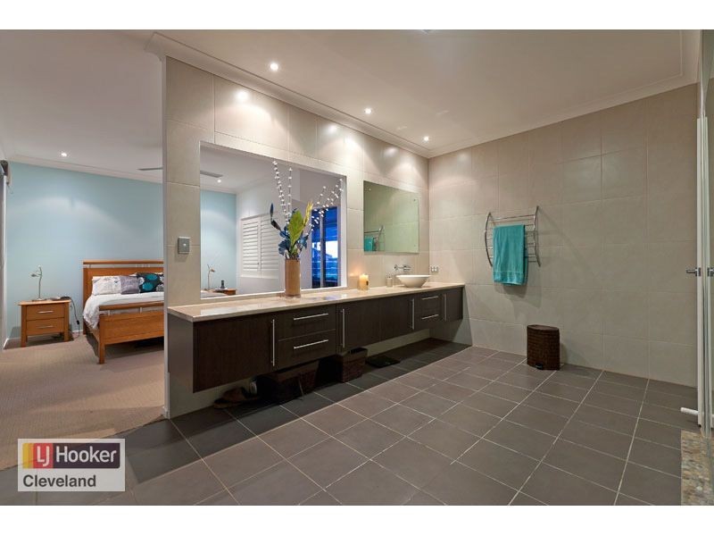 60 Denham Boulevard, Redland Bay QLD 4165