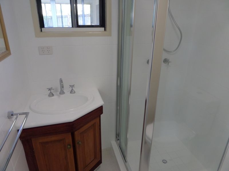 16 Magnolia Pde, Victoria Point QLD 4165