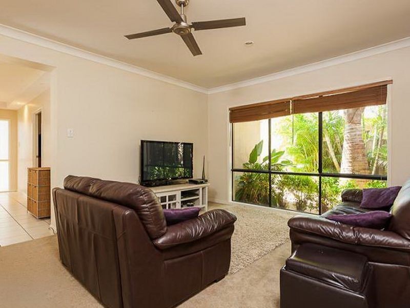 10 Ribonwood Street, Thornlands QLD 4164