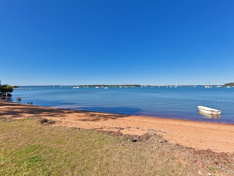 43 Sycamore Parade, Victoria Point QLD 4165
