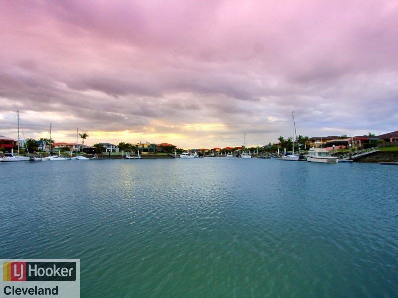 18 Little Shore Street, Raby Bay QLD 4163