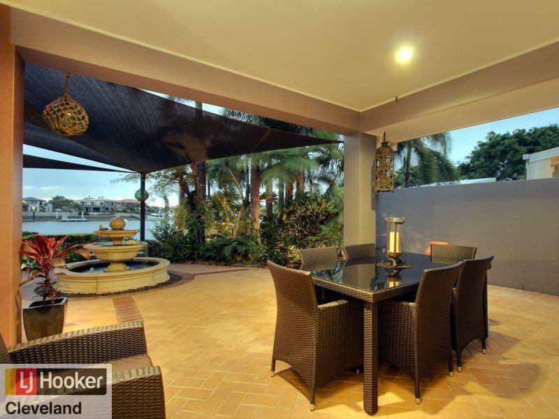 18 Little Shore Street, Raby Bay QLD 4163