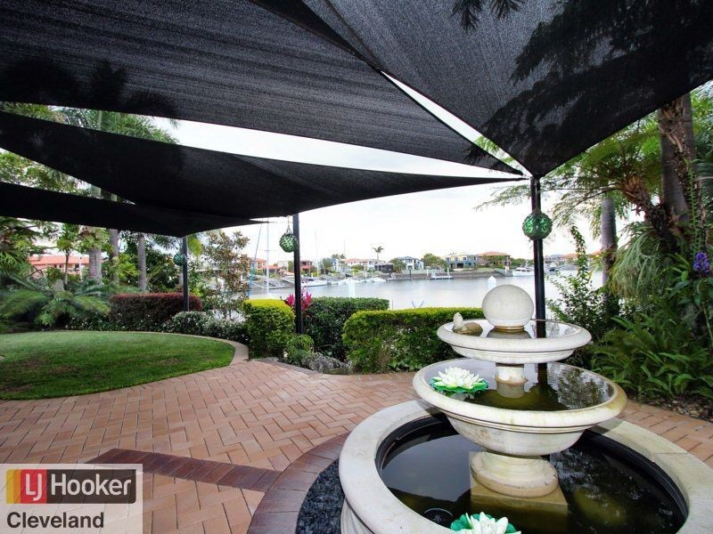 18 Little Shore Street, Raby Bay QLD 4163