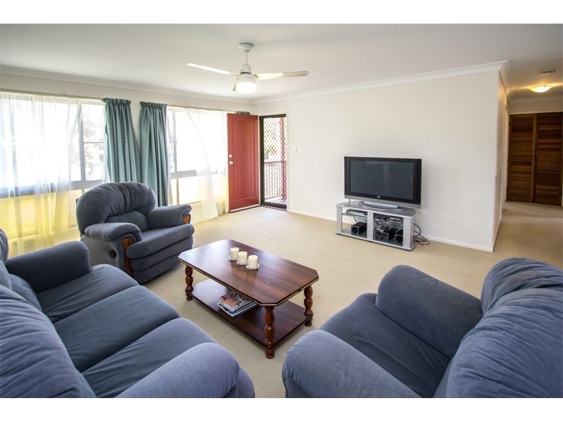 18 Sandpiper Street, Wellington Point QLD 4160