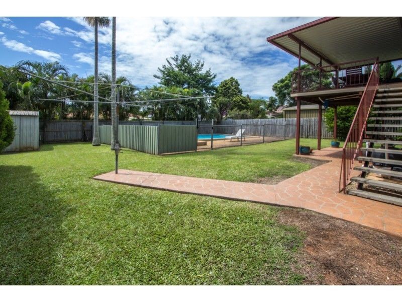18 Sandpiper Street, Wellington Point QLD 4160