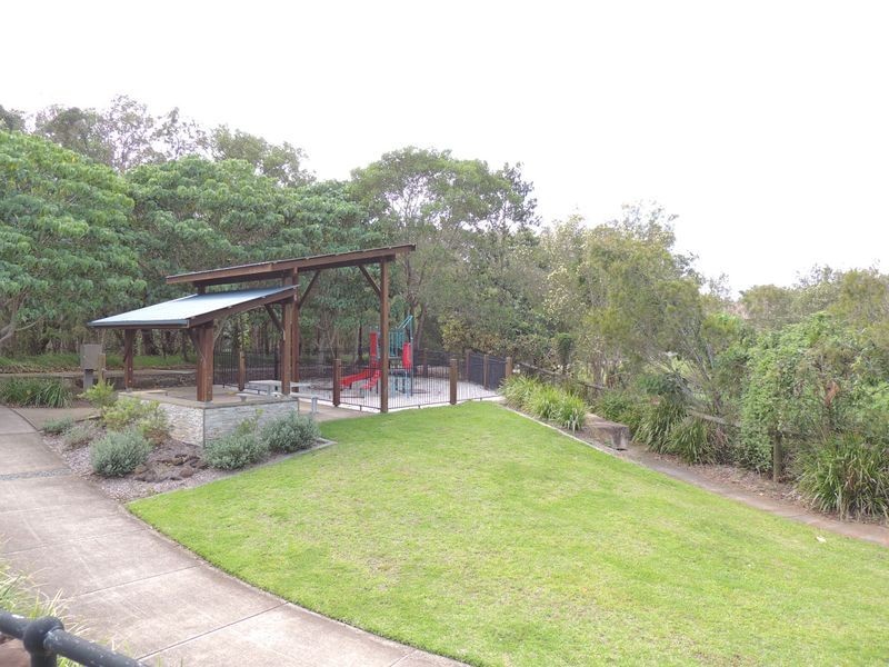 5 Truscot Place, Thornlands QLD 4164