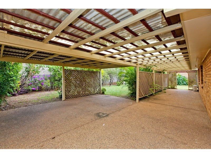 122 Sycamore Parade, Victoria Point QLD 4165