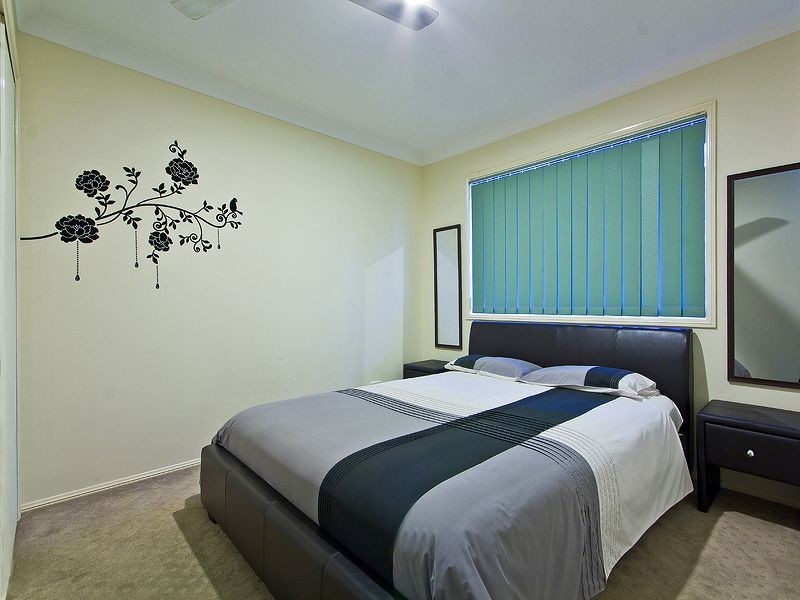 14 Gladebourne Crescent, Victoria Point QLD 4165