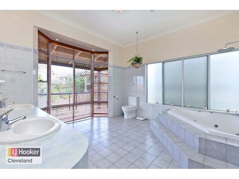 21 Moreton View Pde, Redland Bay QLD 4165