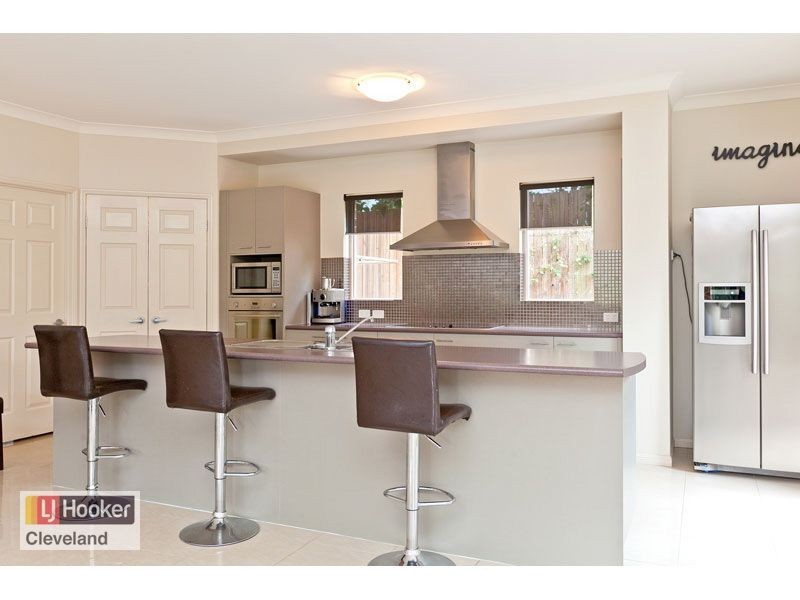 18 Keirnan Street, Redland Bay QLD 4165