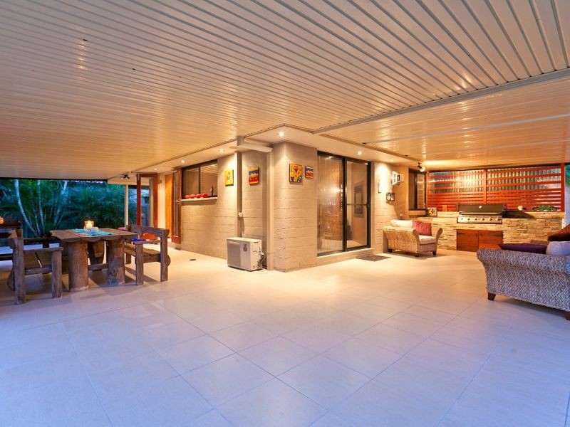 7 Willard Close, Wellington Point QLD 4160